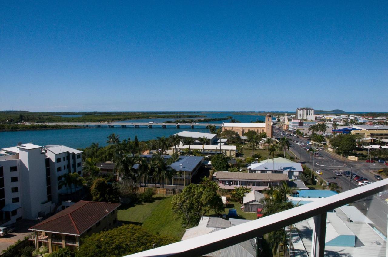 Lanai Riverside Apartments Mackay Kültér fotó