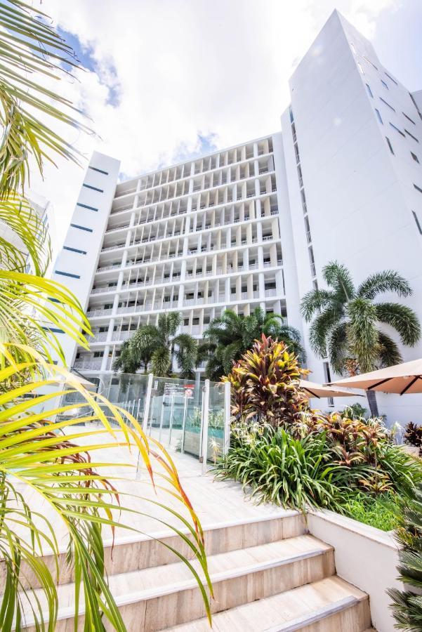 Lanai Riverside Apartments Mackay Kültér fotó