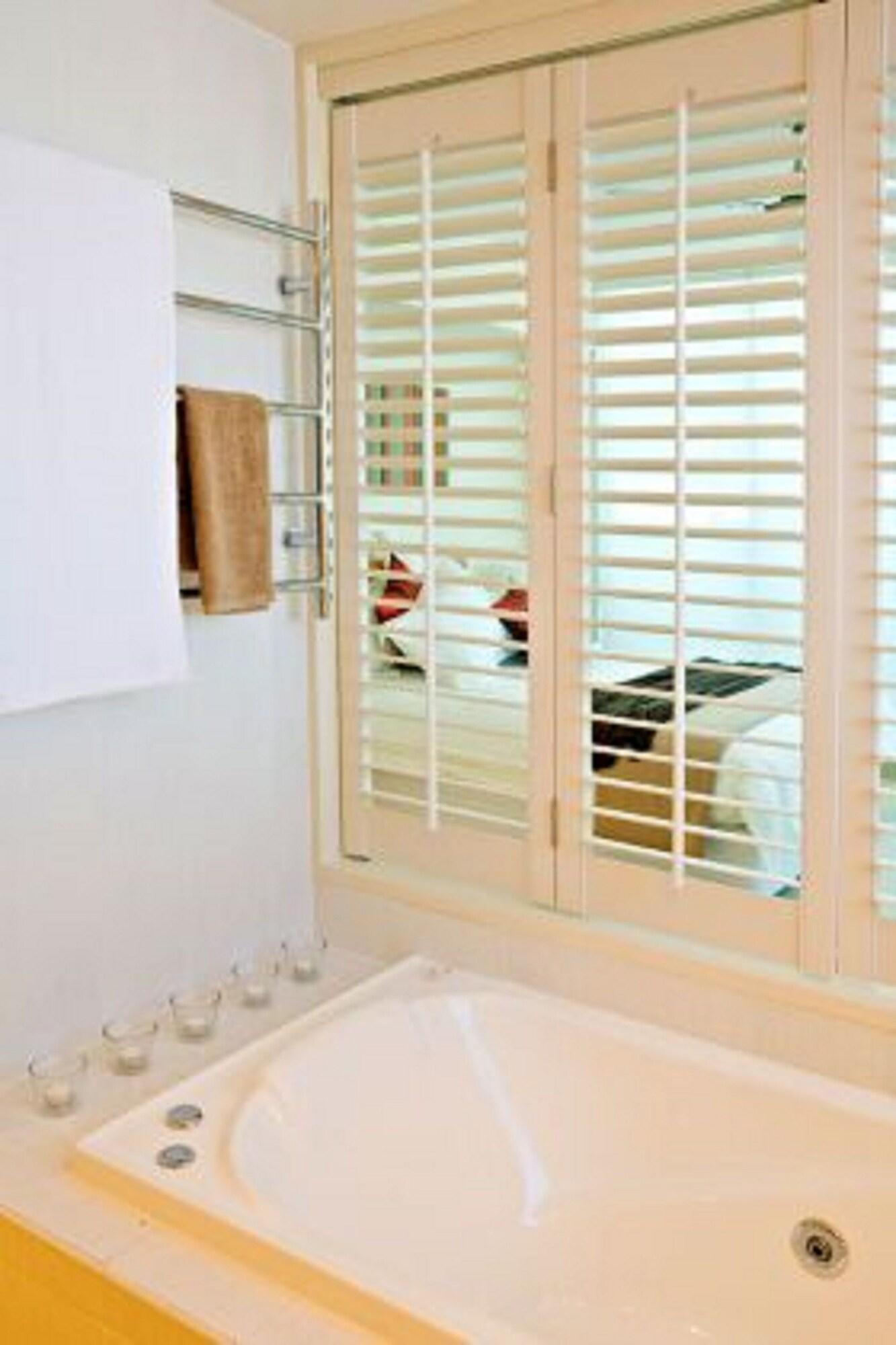 Lanai Riverside Apartments Mackay Kültér fotó