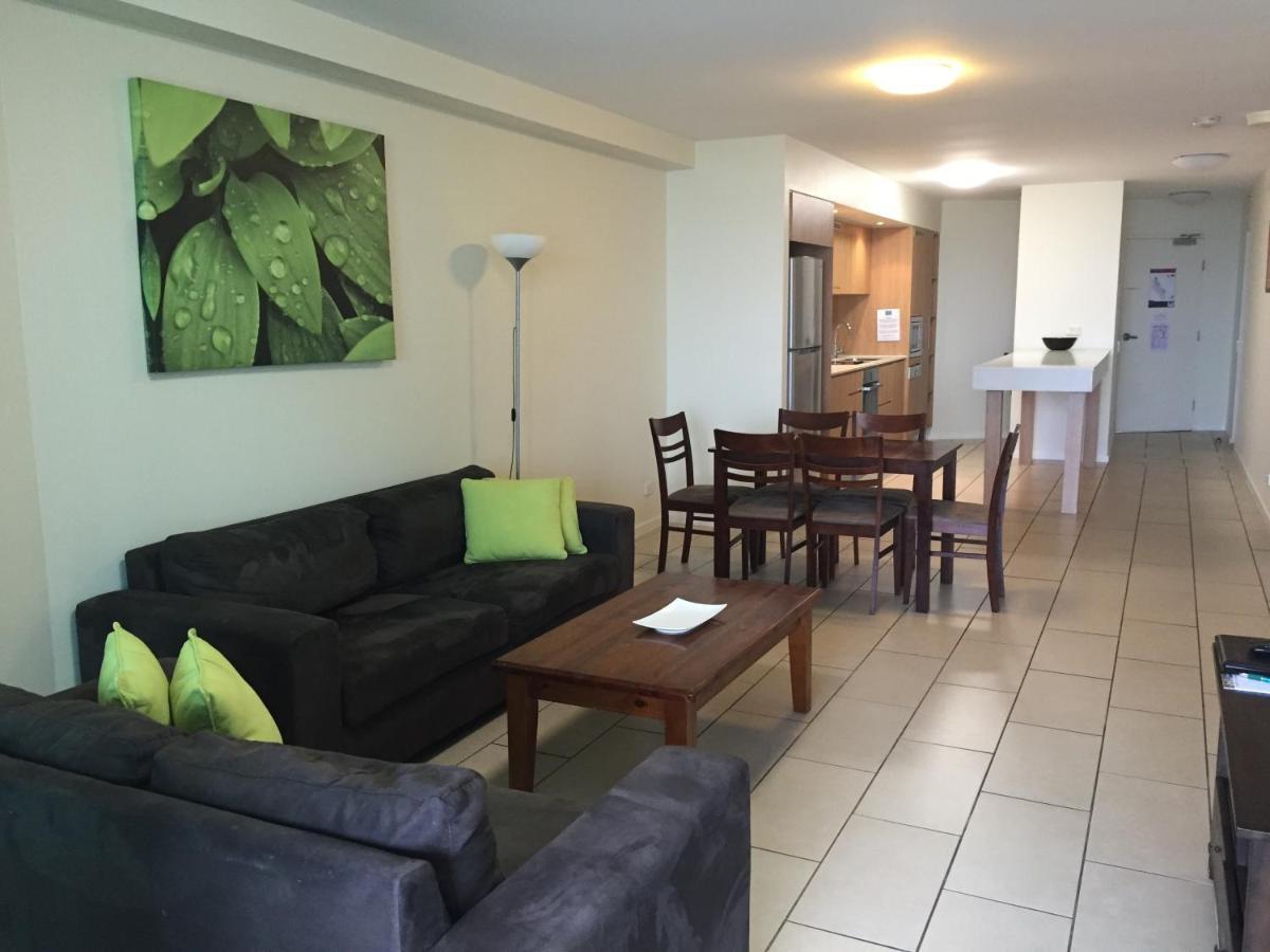 Lanai Riverside Apartments Mackay Kültér fotó